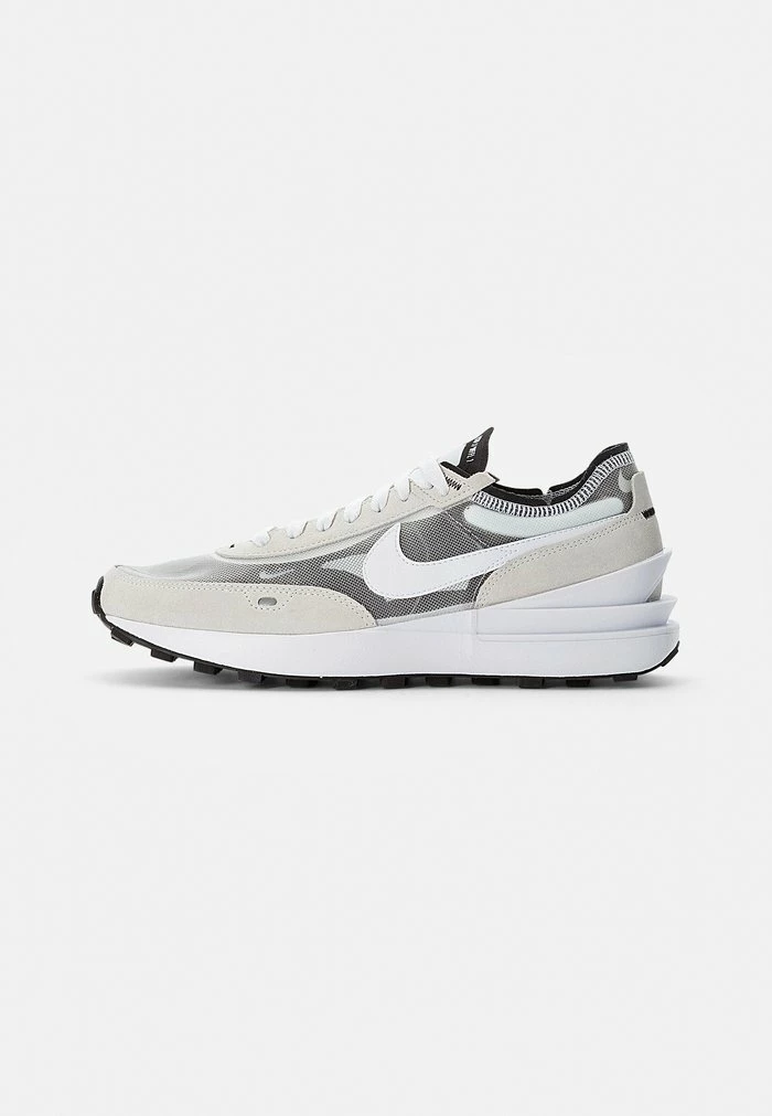 Nike Sportswear WAFFLE ONE - Trainers - Summit White/white-black-orange - Image 3