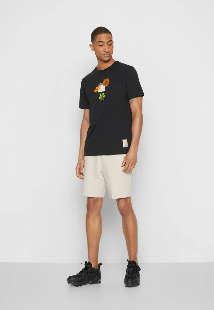 Nike Sportswear Shorts - Beige/black - Image 5