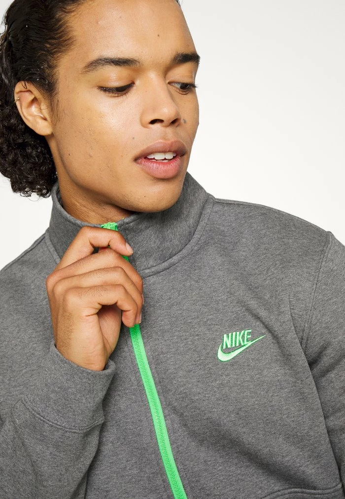 Nike Sportswear CLUB - Sweatshirt - Charcoal Heather - Image 5