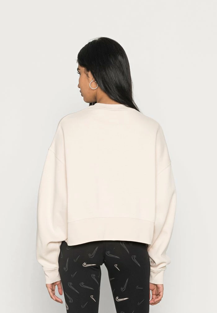 Nike Sportswear OVERSIZED - Sweatshirt - Sanddrift - Image 3