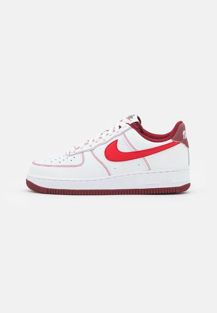 Nike Sportswear AIR FORCE 1 '07 - Trainers - White/university Red/team Red/sail/team Orange/black