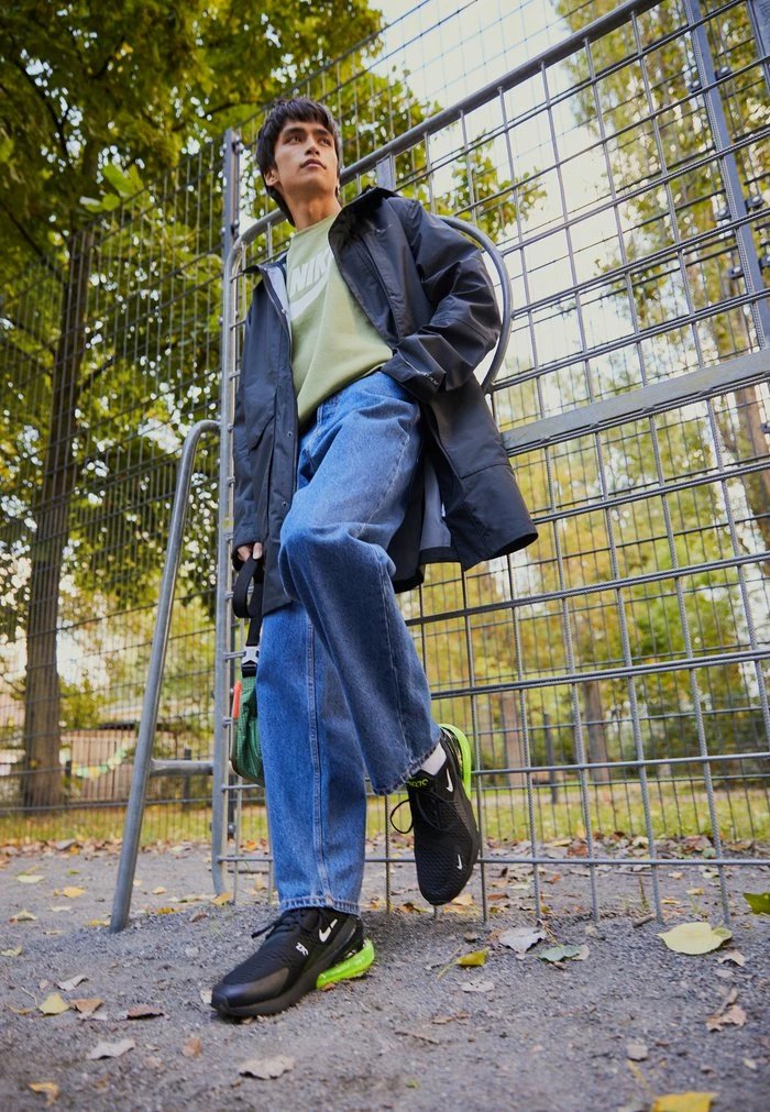 Nike Sportswear AIR MAX 270 - Trainers - Black/white/volt/reflective Silver - Image 2