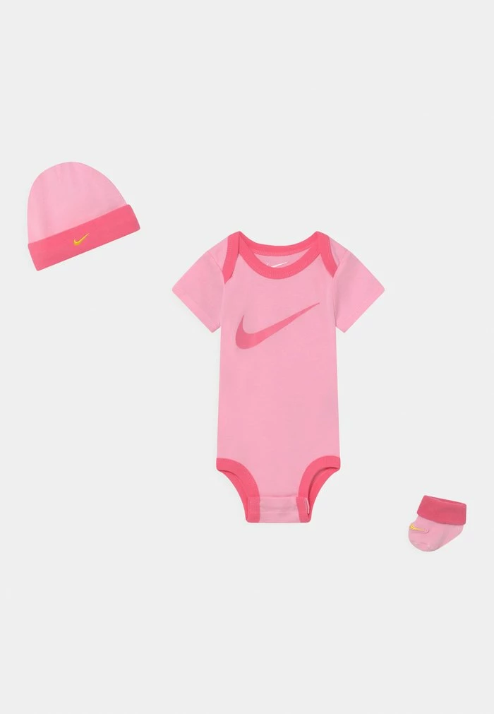 Nike Sportswear HAT BOOTIE SET UNISEX - Print T-shirt - Pink