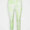 Nike Sportswear Leggings - Trousers - White/lemon Twist