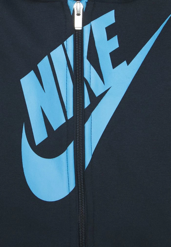 Nike Sportswear SUEDED FUTURA JOGGER SET - Tracksuit - Obsidian - Image 4