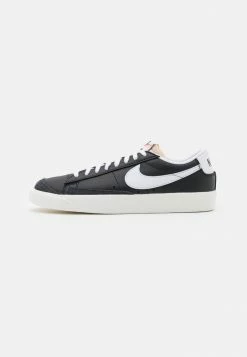 Nike Sportswear BLAZER 77 VNTG UNISEX - Trainers - Black/white/sail/total Orange