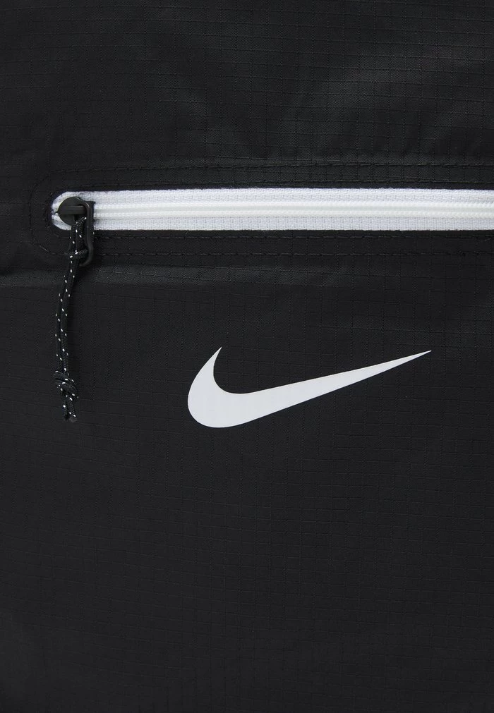 Nike Sportswear STASH BACKPACK UNISEX - Rucksack - Black/white - Image 4