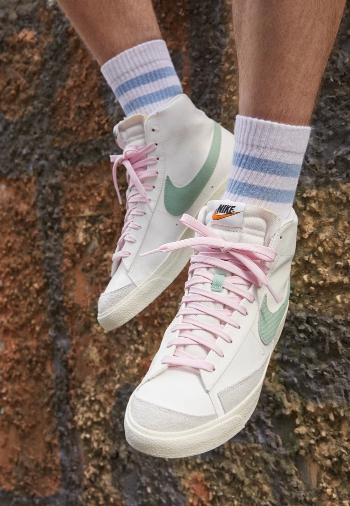 Nike Sportswear BLAZER MID '77 PRM - High-top Trainers - Sail/enamel Green/coconut Milk/off Noir/sail/alpha Orange - Image 2