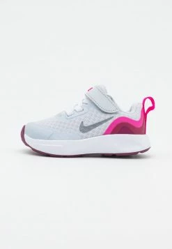 Nike Sportswear WEARALLDAY UNISEX - Trainers - Pure Platinum/smoke Grey/pink Prime/sangria