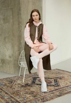 Nike Sportswear HOODIE - Sweatshirt - Atmosphere/arctic Orange/white