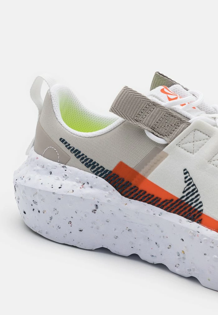 Nike Sportswear CRATER IMPACT - Trainers - Cream/armory Navy/summit White/orange/black - Image 8