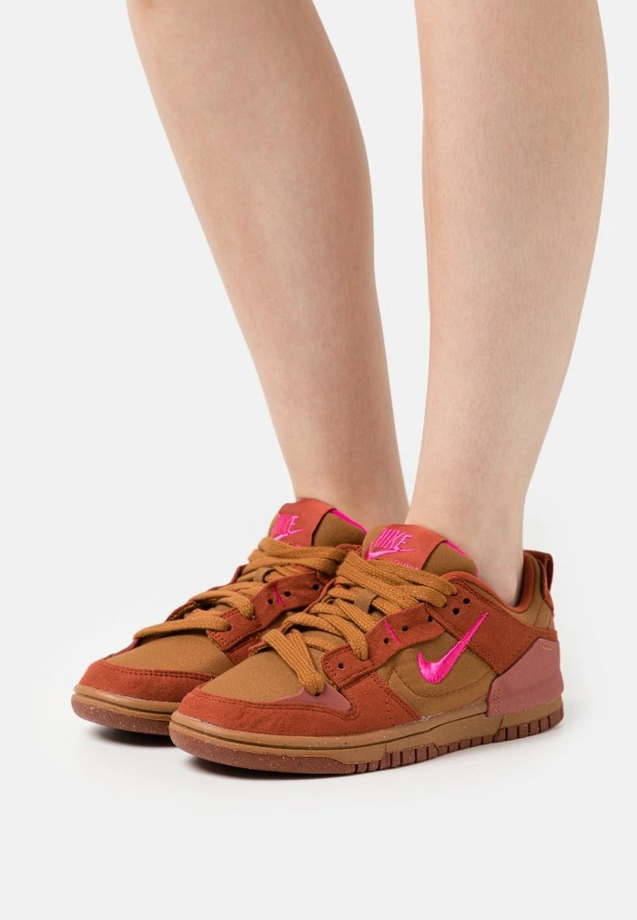 Nike Sportswear DUNK DISRUPT 2 - Trainers - Desert Bronze/pink Prime/rugged Orange/canyon Rust/electro Purple/washed Teal - Image 2