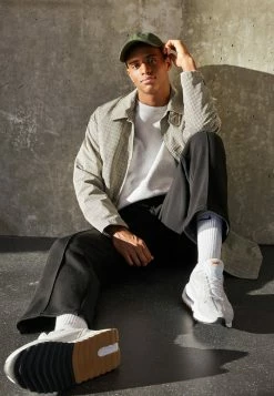 Nike Sportswear AIR MAX DAWN - Trainers - Grey Fog/summit White/black/light Brown/metallic Silver/total Orange