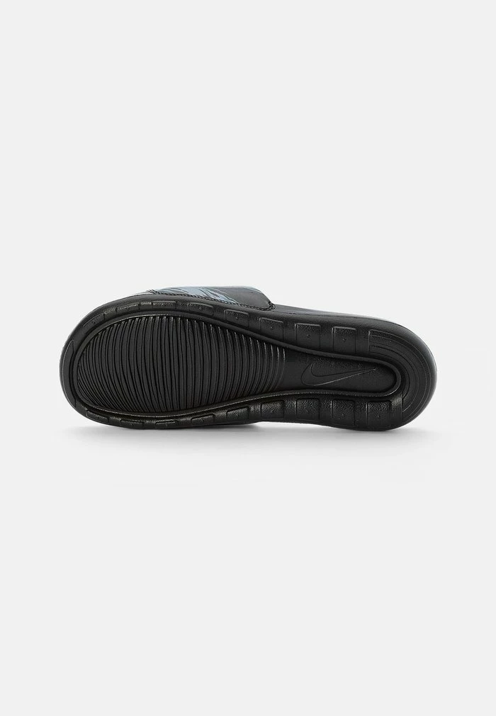 Nike Sportswear VICTORI ONE SLIDE PRINT - Mules - Black/pure Platinum/off Noir Smoke Grey|iron Grey - Image 5