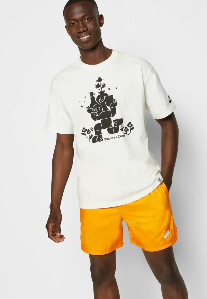 Nike Sportswear CLUB FLOW - Shorts - Kumquat/white - Image 6
