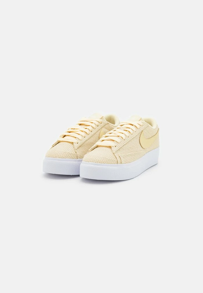 Nike Sportswear BLAZER PLATFORM - Trainers - Lemon Drop/coconut Milk/white - Image 3