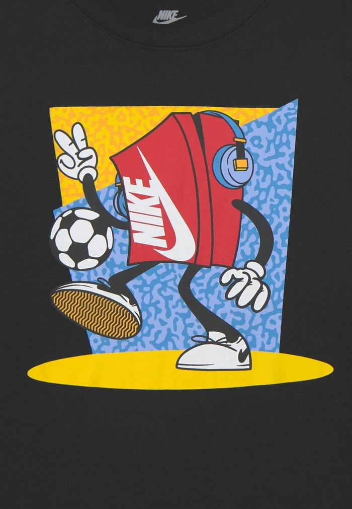 Nike Sportswear BOXY SOCCER PATCH UNISEX - Long Sleeved Top - Black - Image 3