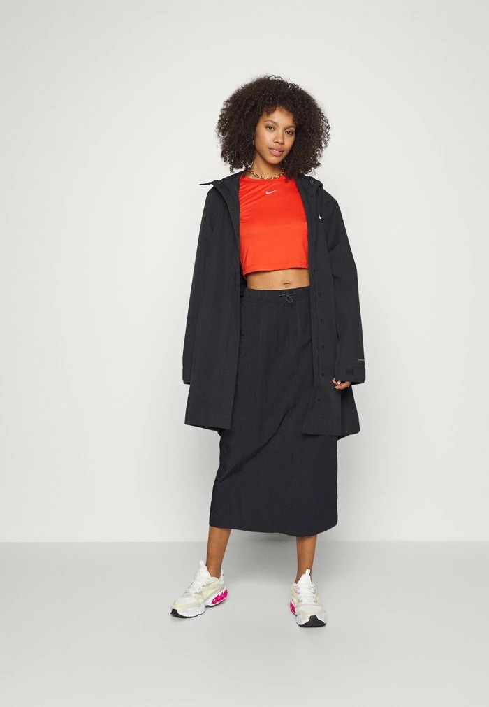 Nike Sportswear SLIM TEE - Basic T-shirt - Mantra Orange - Image 2