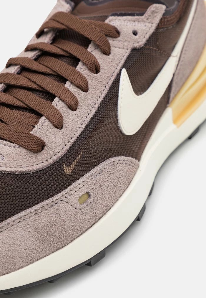 Nike Sportswear WAFFLE ONE - Trainers - Light Chocolate/natural/oil Grey - Image 3