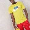 Nike Sportswear BRANDED TEE - Print T-shirt - Vivid Sulfur