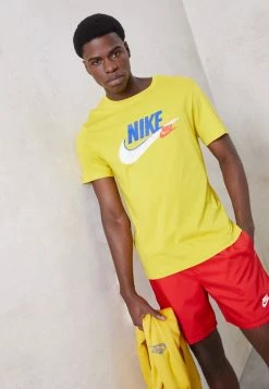 Nike Sportswear BRANDED TEE - Print T-shirt - Vivid Sulfur