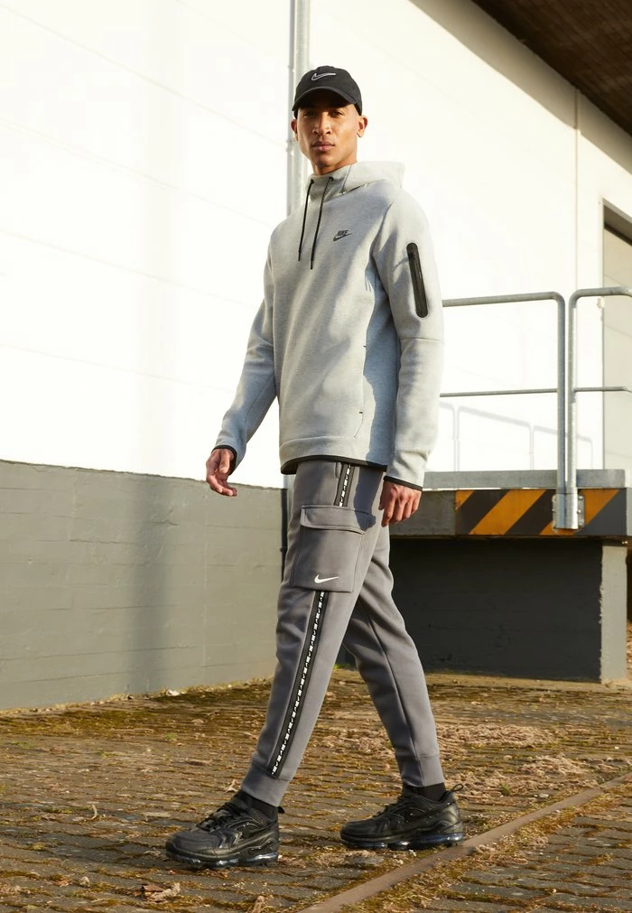 Nike Sportswear HOODIE - Hoodie - Grey Heather/black