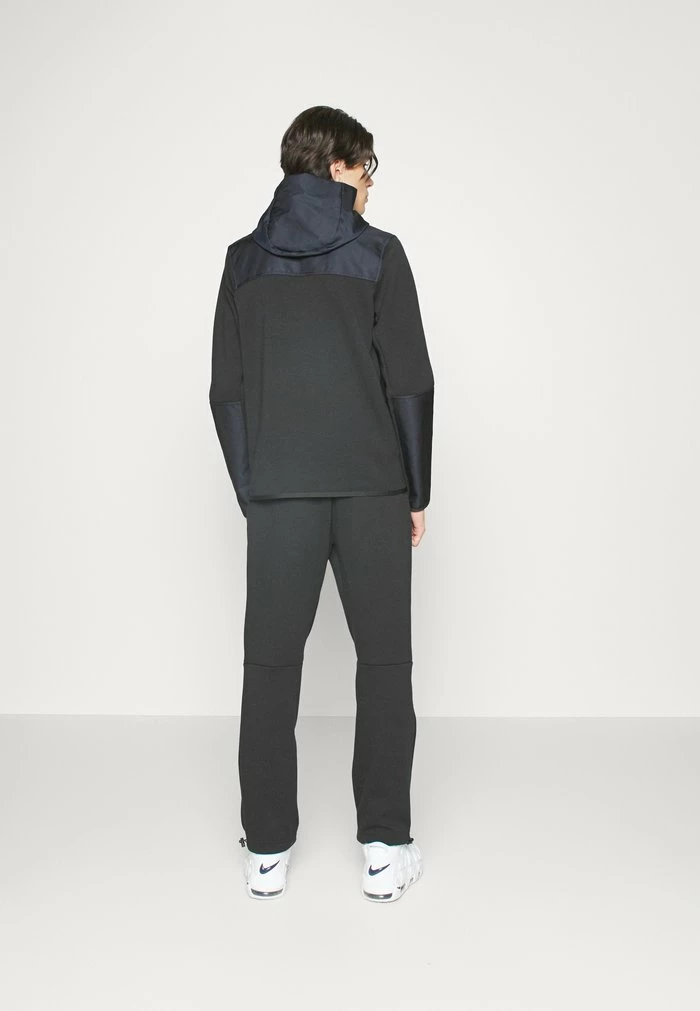 Nike Sportswear OVERLAY - Zip-up Sweatshirt - Black - Image 4