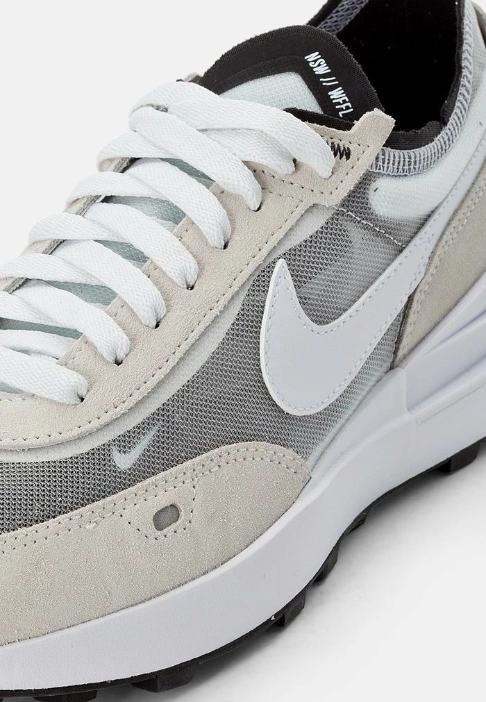 Nike Sportswear WAFFLE ONE - Trainers - Summit White/white-black-orange - Image 4