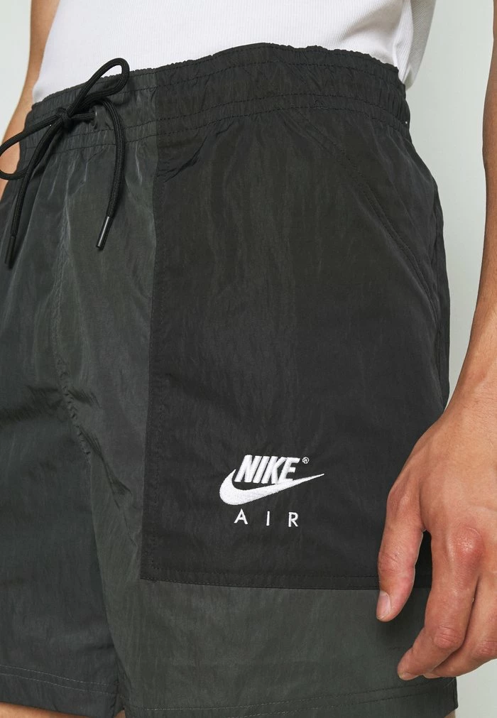 Nike Sportswear AIR - Shorts - Black/anthracite/white - Image 4