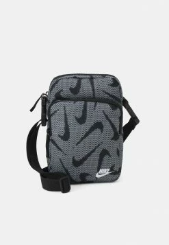 Nike Sportswear HERITAGE UNISEX - Across Body Bag - Black/black/white