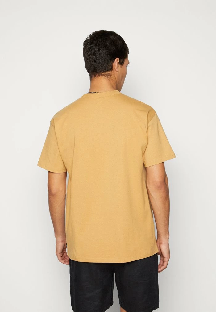 Nike Sportswear SUST TEE - Basic T-shirt - Elemental Gold - Image 3