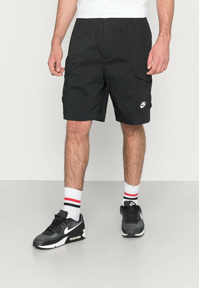 Nike Sportswear UTILITY - Shorts - Black/white