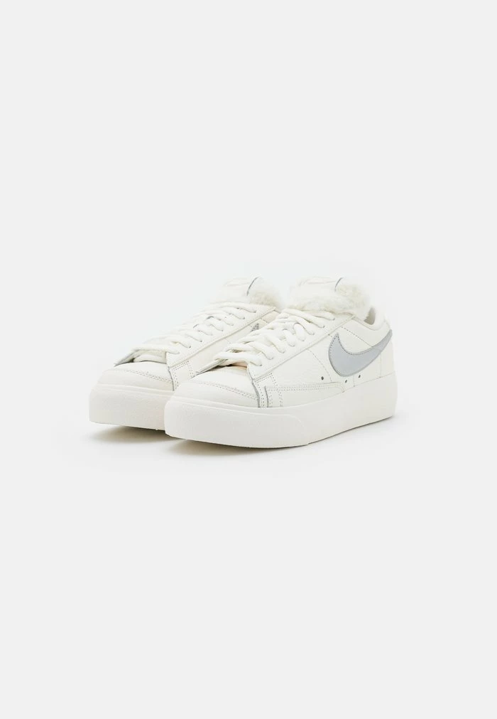 Nike Sportswear BLAZER PLATFORM - Trainers - Sail/metallic Silver - Image 2