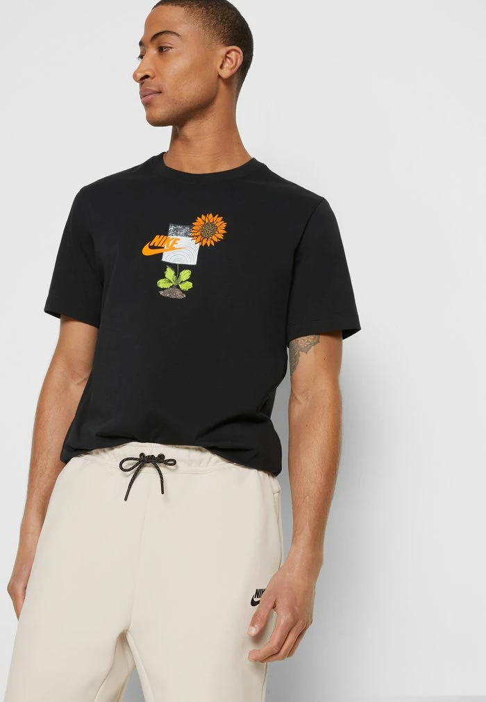 Nike Sportswear Shorts - Beige/black - Image 6