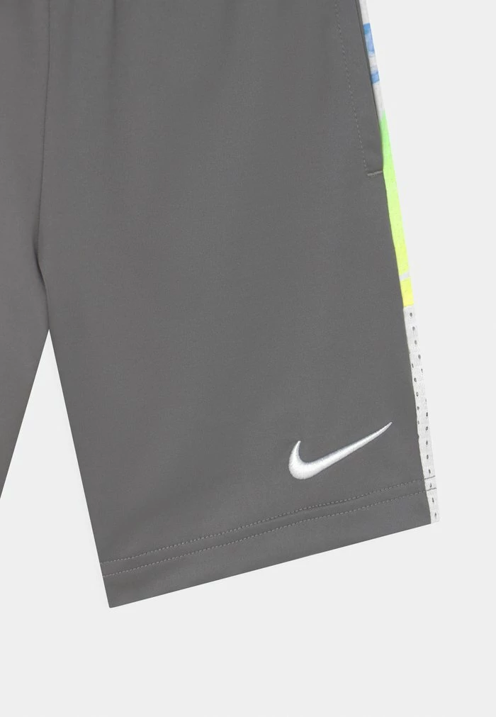 Nike Sportswear DAZE - Sports Shorts - Smoke Grey - Image 3