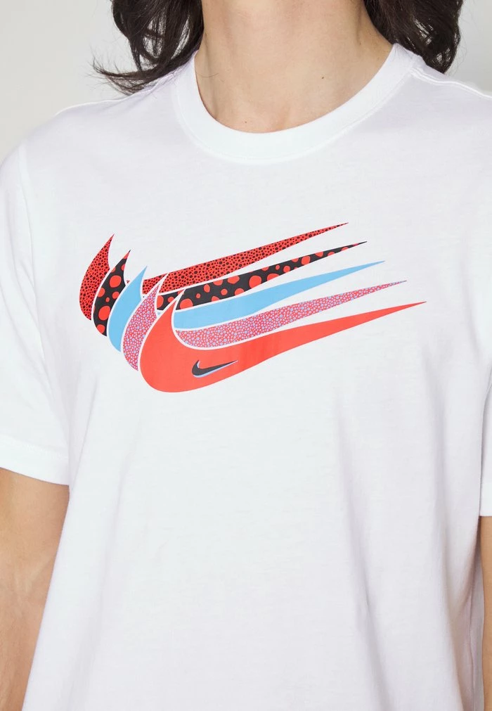 Nike Sportswear TEE - Print T-shirt - White - Image 5