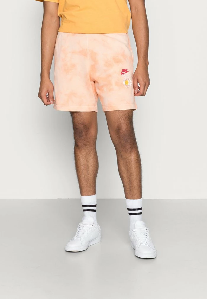 Nike Sportswear Shorts - Crimson Bliss