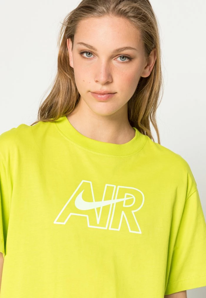 Nike Sportswear TEE AIR - Print T-shirt - Atomic Green - Image 5