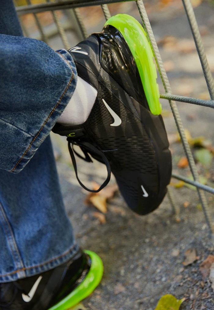 Nike Sportswear AIR MAX 270 - Trainers - Black/white/volt/reflective Silver
