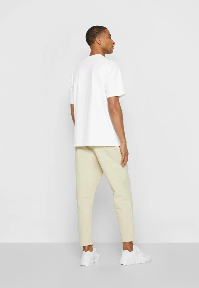 Nike Sportswear OPEN TEE - Print T-shirt - White - Image 4