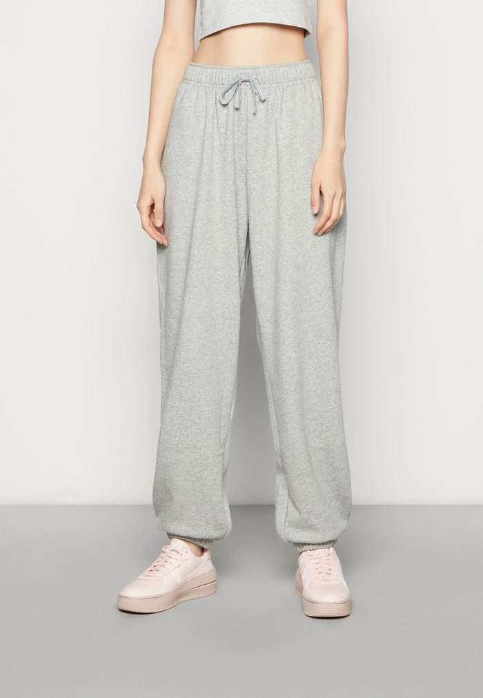 Nike Sportswear CLUB PANT - Tracksuit Bottoms - Grey Heather