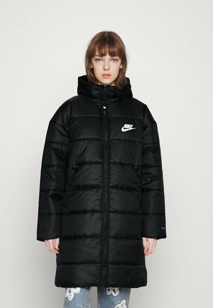 Nike Sportswear Waterproof Jacket - Black