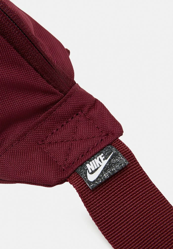 Nike Sportswear HERITAGE WAISTPACK UNISEX - Bum Bag - Dark Beetroot/dark Beetroot/pink Oxford - Image 4