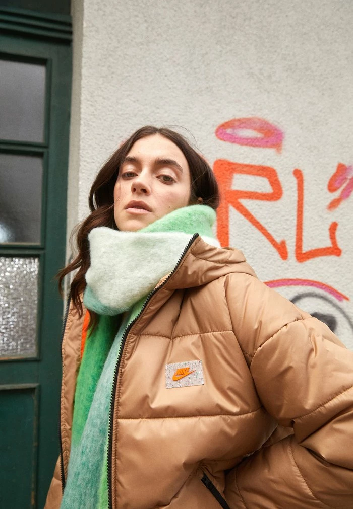 Nike Sportswear Winter Coat - Driftwood/safety Orange