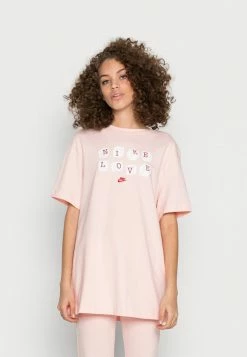 Nike Sportswear TEE - Print T-shirt - Atmosphere