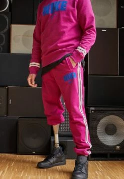 Nike Sportswear RETRO PANT - Tracksuit Bottoms - Dynamic Berry