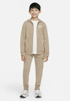 Nike Sportswear CLUB CARGO - Tracksuit Bottoms - Khaki/khaki/(white)