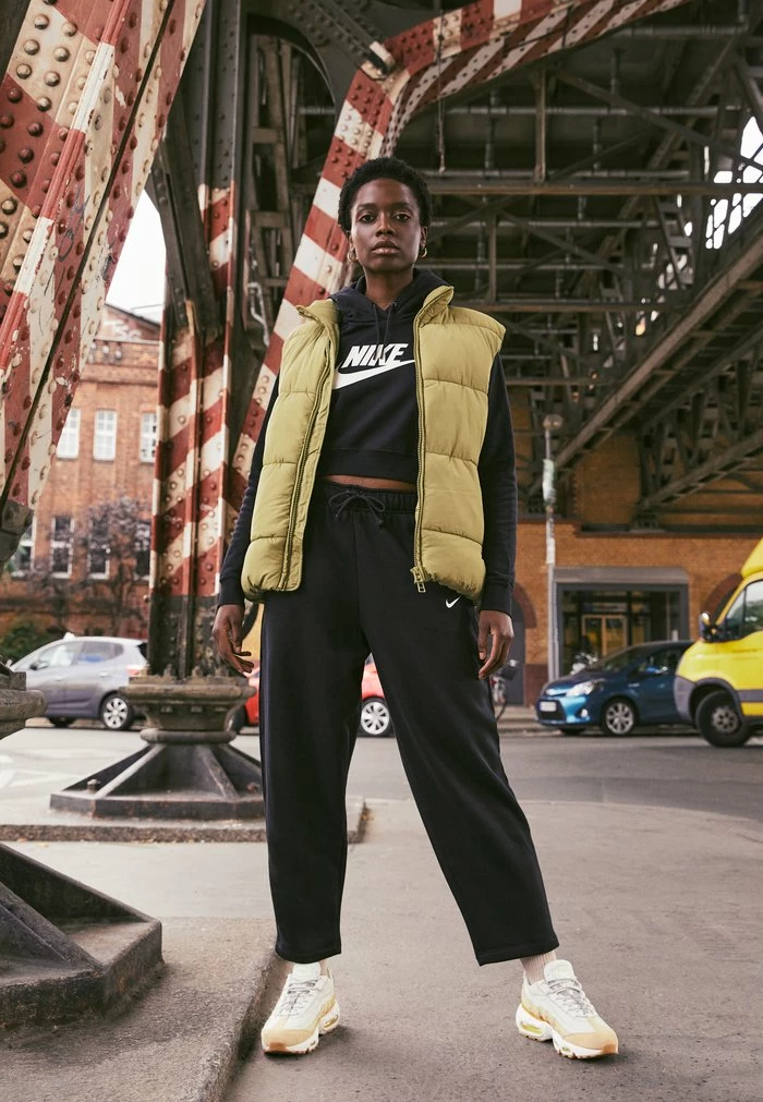 Nike Sportswear Tracksuit Bottoms - Black/white - Image 2