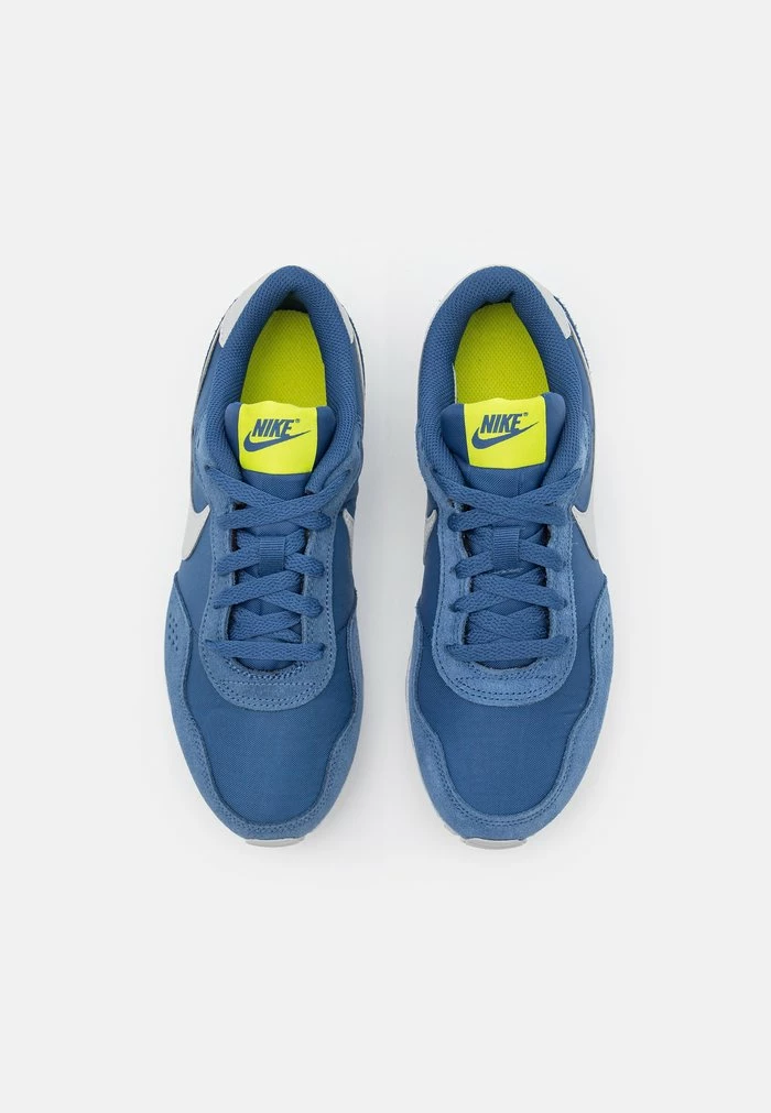 Nike Sportswear MD VALIANT BG UNISEX - Trainers - Mystic Navy/grey Fog/atomic Green - Image 4
