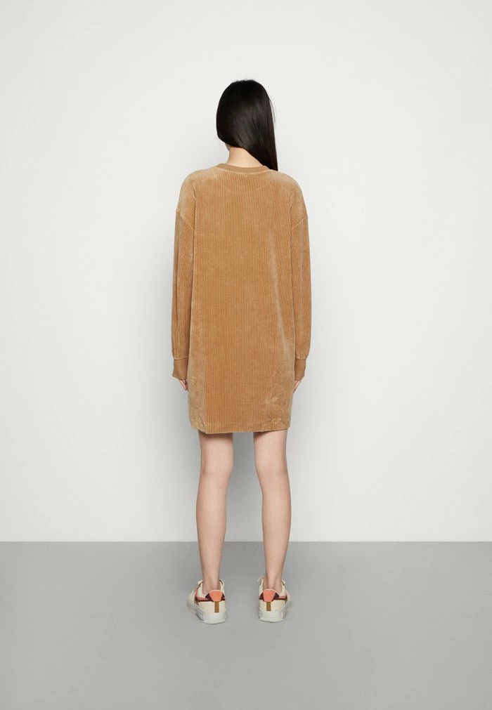 Nike Sportswear LONGSLEEVE DRESS - Day Dress - Driftwood/sail - Image 3